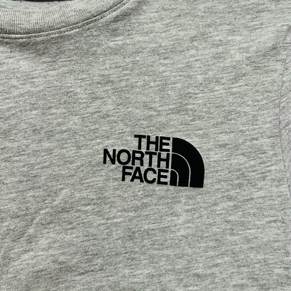 The North Face Light Gray Logo Crewneck - Picture 3 of 5